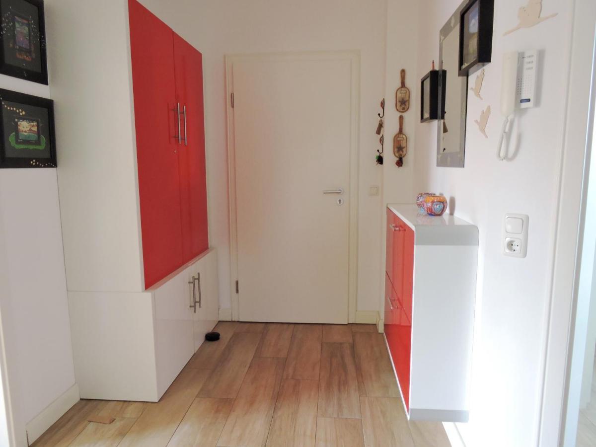 Neue Reihe 28 - Wohnung Wolke 7 Zingst Esterno foto